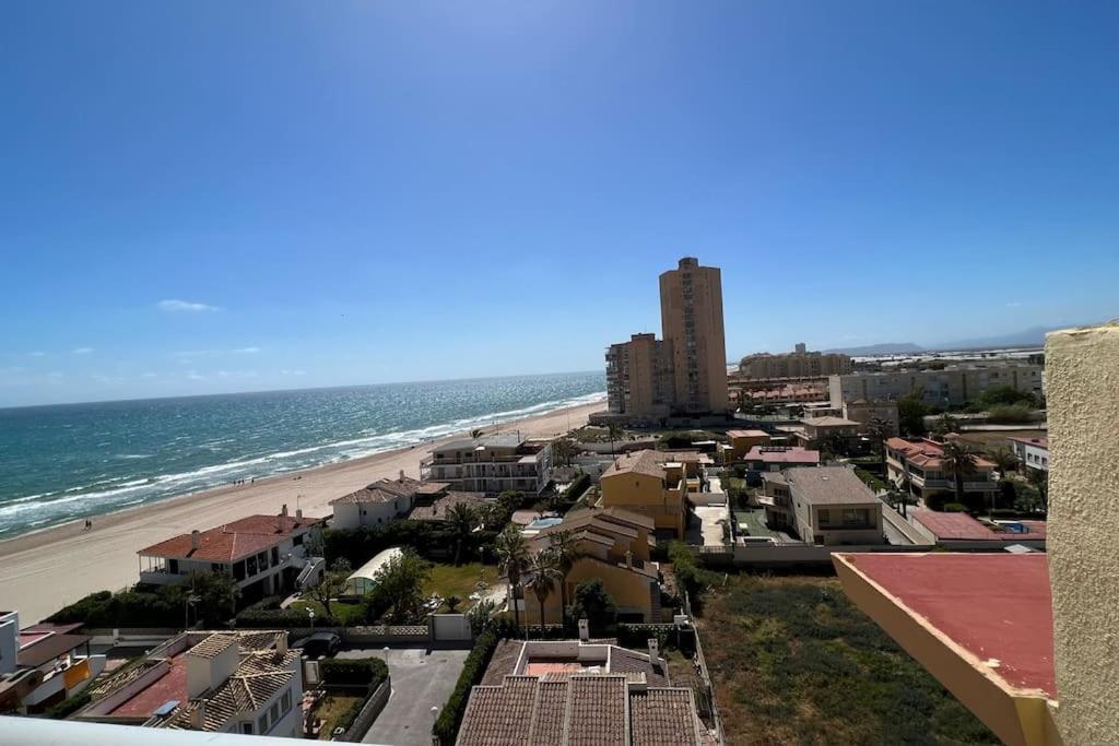 Apartamento Con Acceso Directo A La Playa Apartment Valencia Bagian luar foto